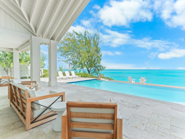 Luxurious 7-Bedroom Beachfront Retreat in Little Exuma, Bahamas